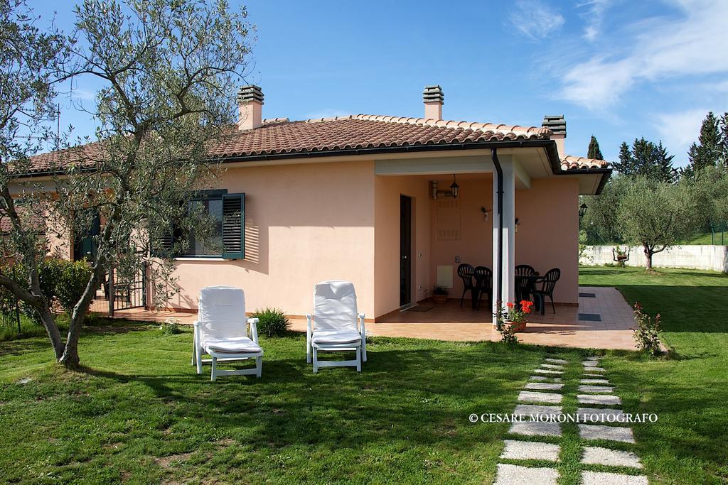 Residence Ai Campi Da Golf Saturnia Værelse billede