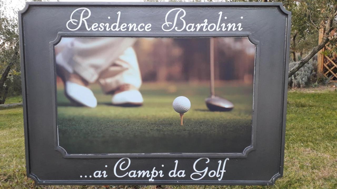 Residence Ai Campi Da Golf Saturnia Eksteriør billede